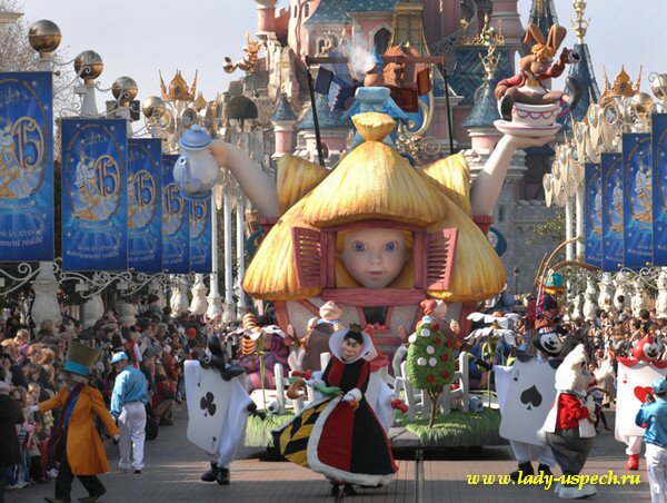    (Disneyland Resort Paris) Main Street