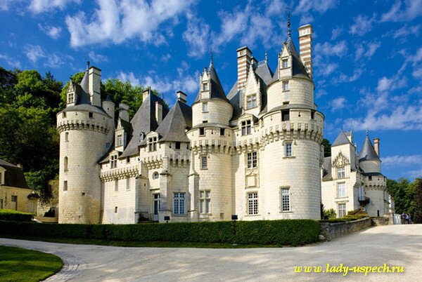 Замки Луары. Замок спящей красавицы Юссе (Chateau d'Usse)
