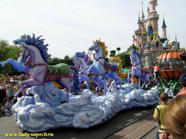 Диснейленд в Париже (Disneyland Resort Paris) Main Street
