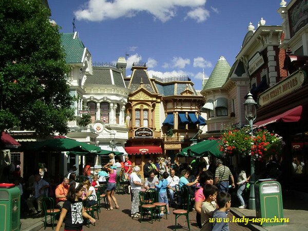 Диснейленд в Париже (Disneyland Resort Paris) Main Street