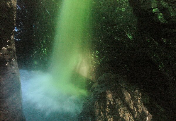 Водопад Труммельбах (Грохочущие барабаны) Швейцария