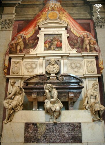 Могила Микеланджело Базилика Санта Кроче, Флоренция