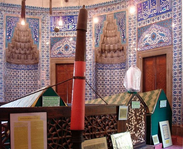 Мечеть Сулеймание Стамбул. Гробница Хюррем Султан и Михремах Султан